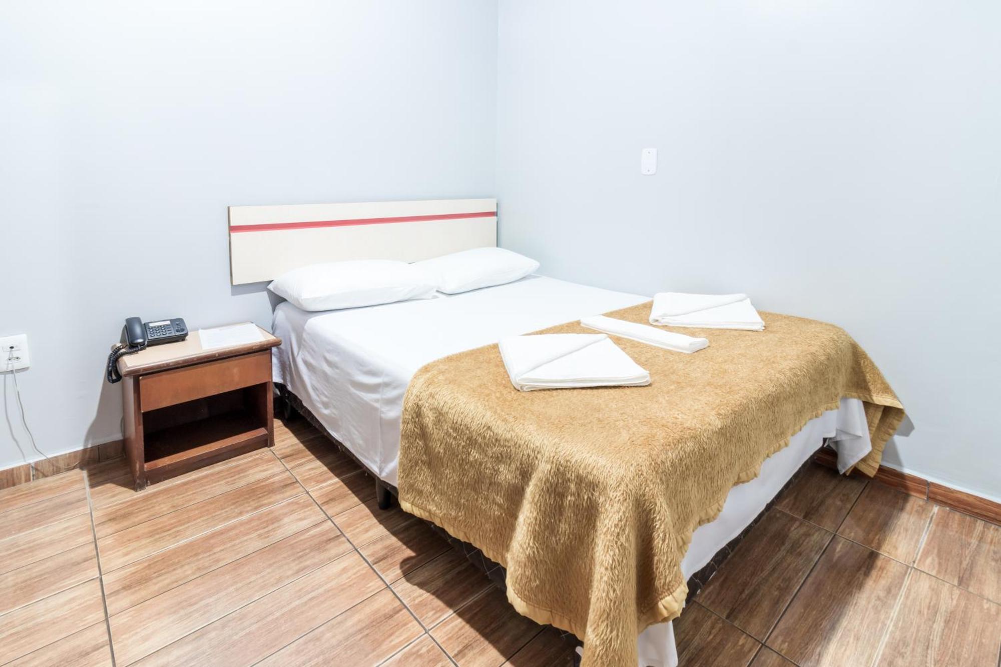 Foz Budget Hotel فوز دو إيغواسو المظهر الخارجي الصورة