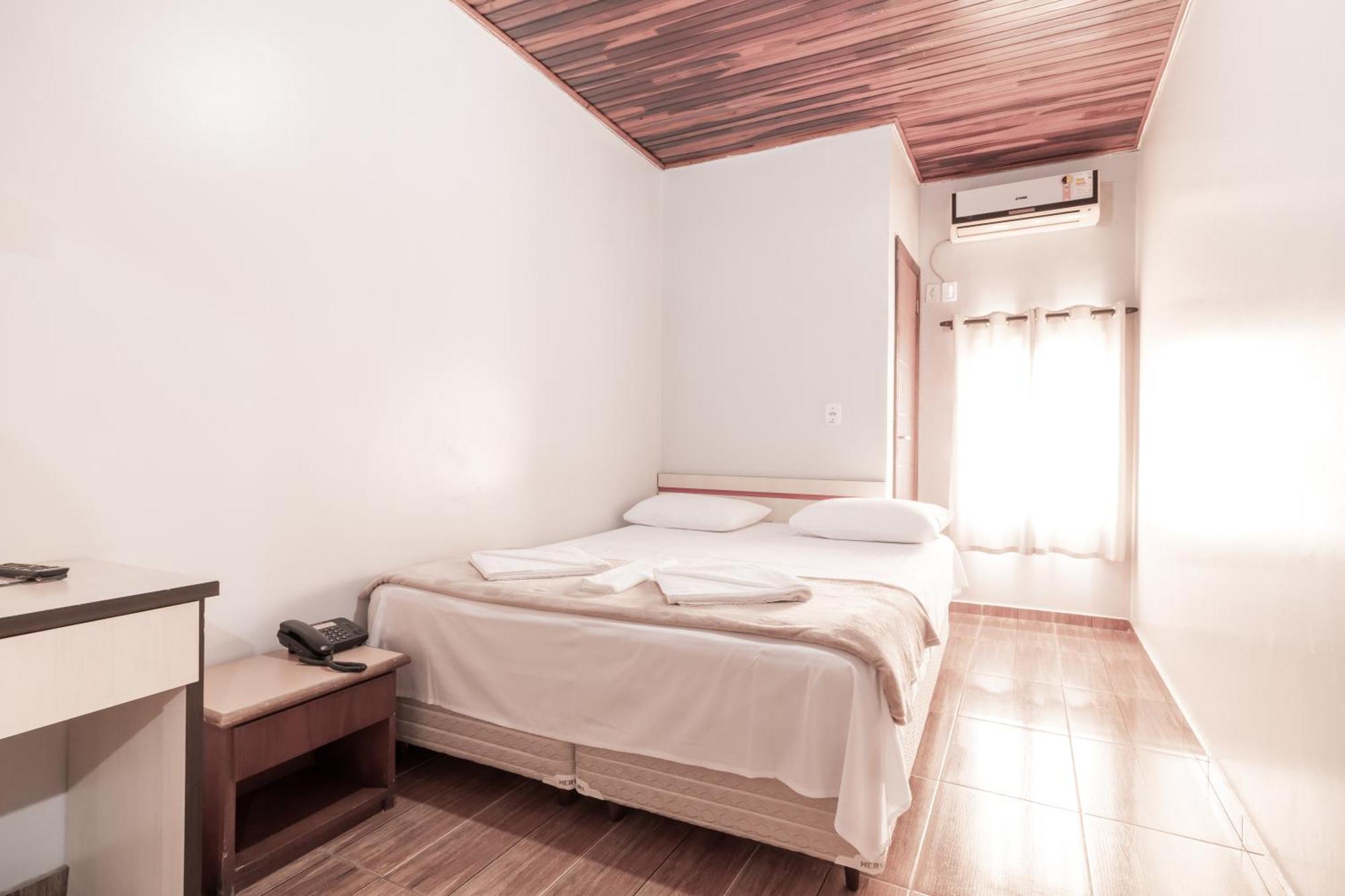 Foz Budget Hotel فوز دو إيغواسو المظهر الخارجي الصورة