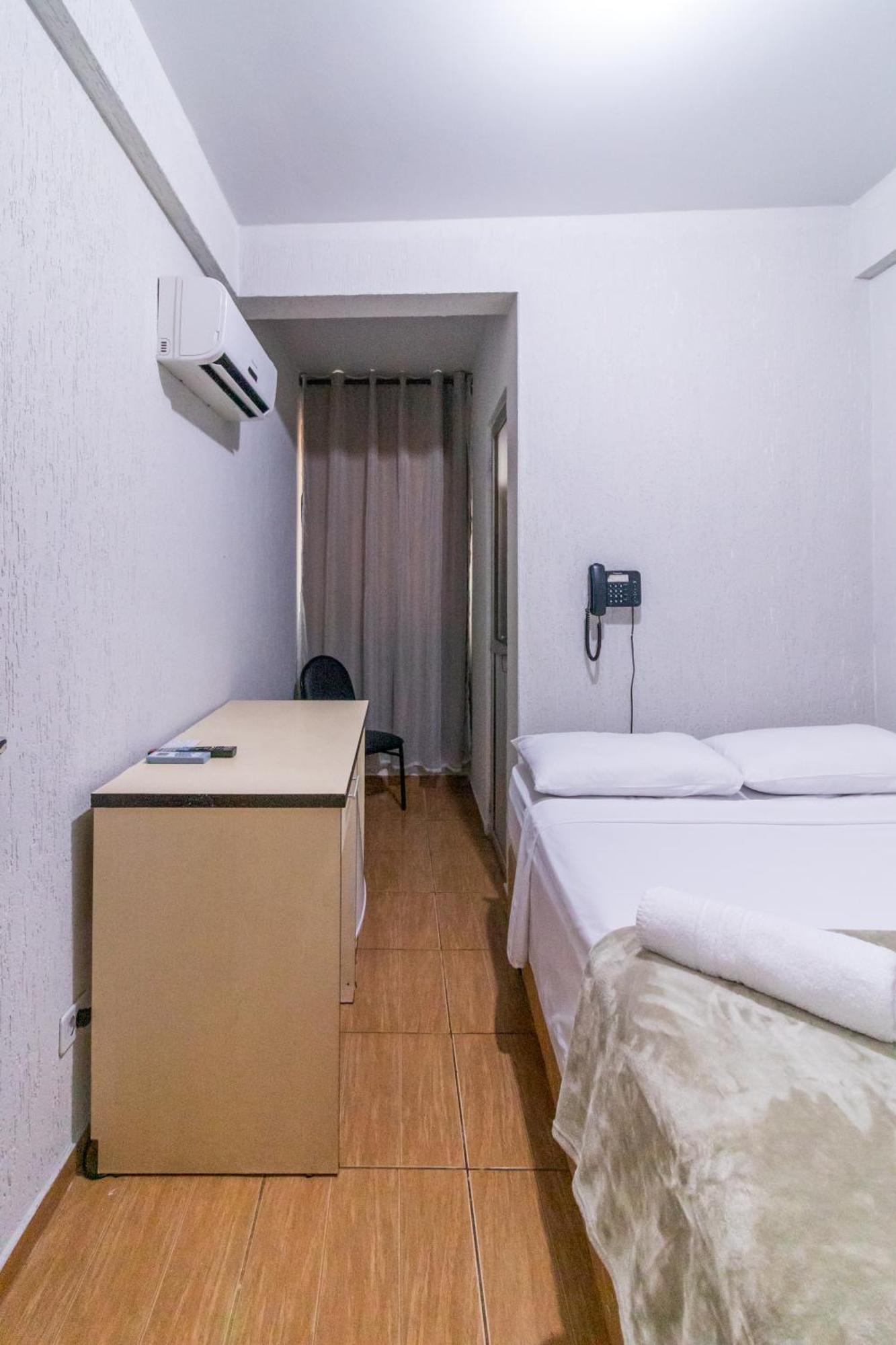 Foz Budget Hotel فوز دو إيغواسو المظهر الخارجي الصورة